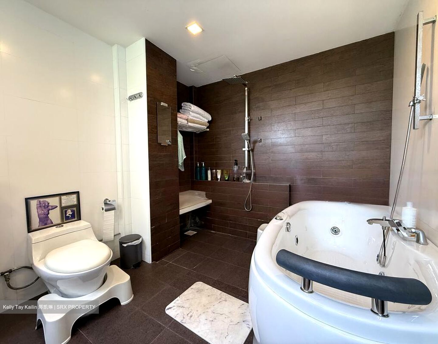 King's Court (D8), Apartment #479713551